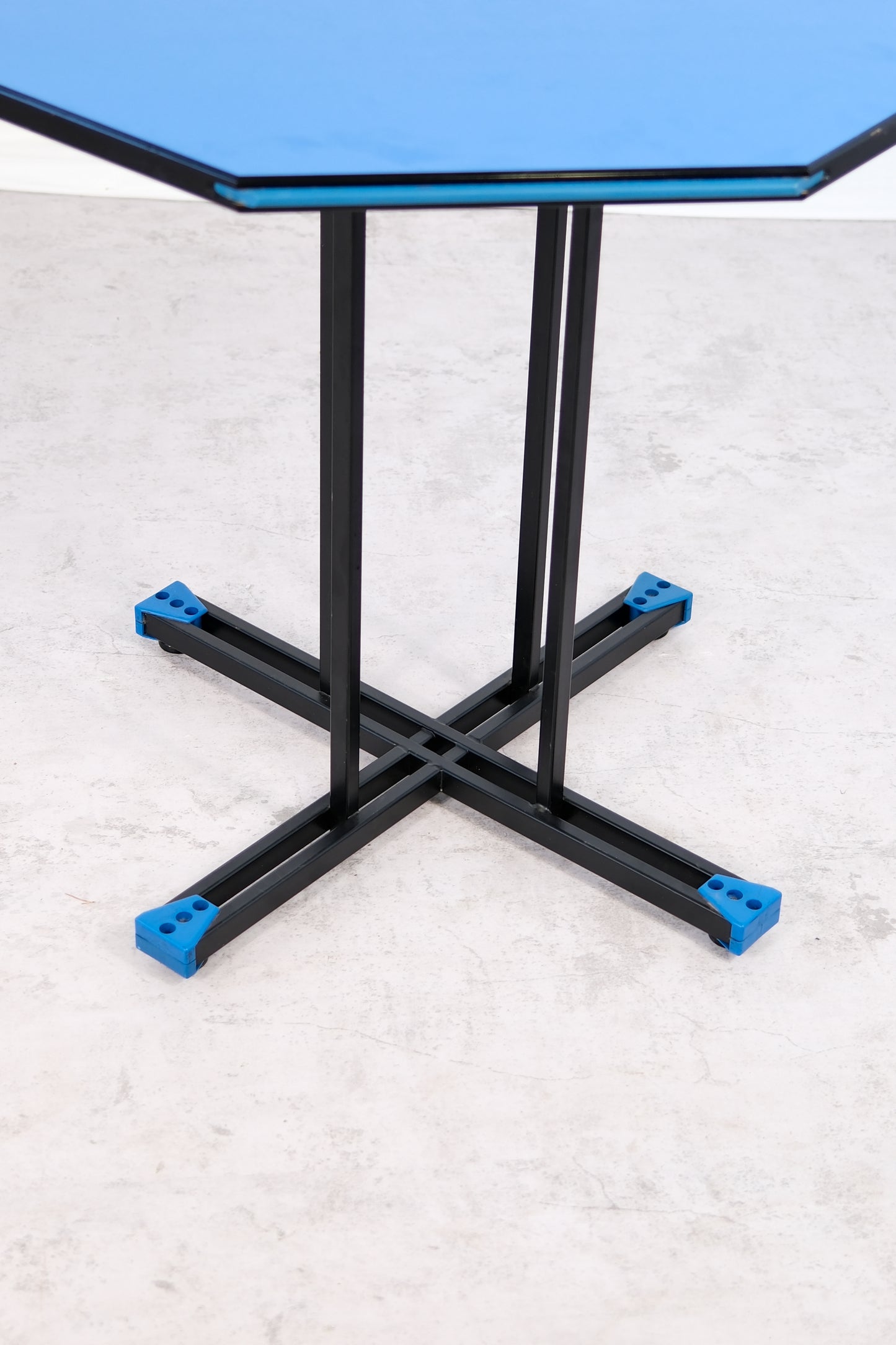 Yrjö Kukkapuro 'Visual' Table for Avarte