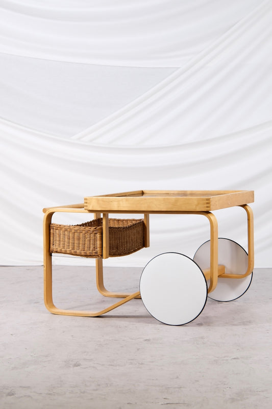 Serving Trolley Model 900, Alvar Aalto, Artek, 1980s/90s