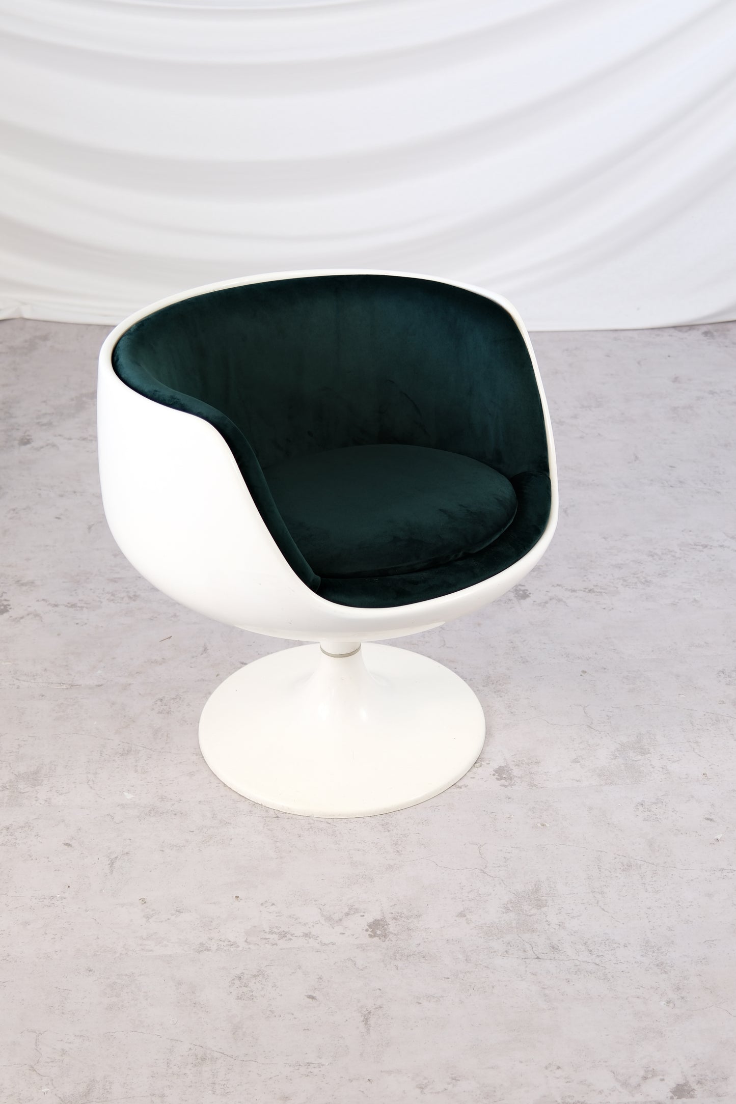 Eero Aarnio ‘Cognac’ Chairs in Emerald Green Velvet