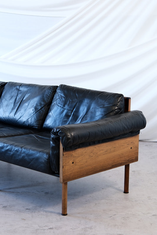 Yrjö Kukkapuro Ateljee 3-Seater Sofa Black Leather & Rosewood Frame