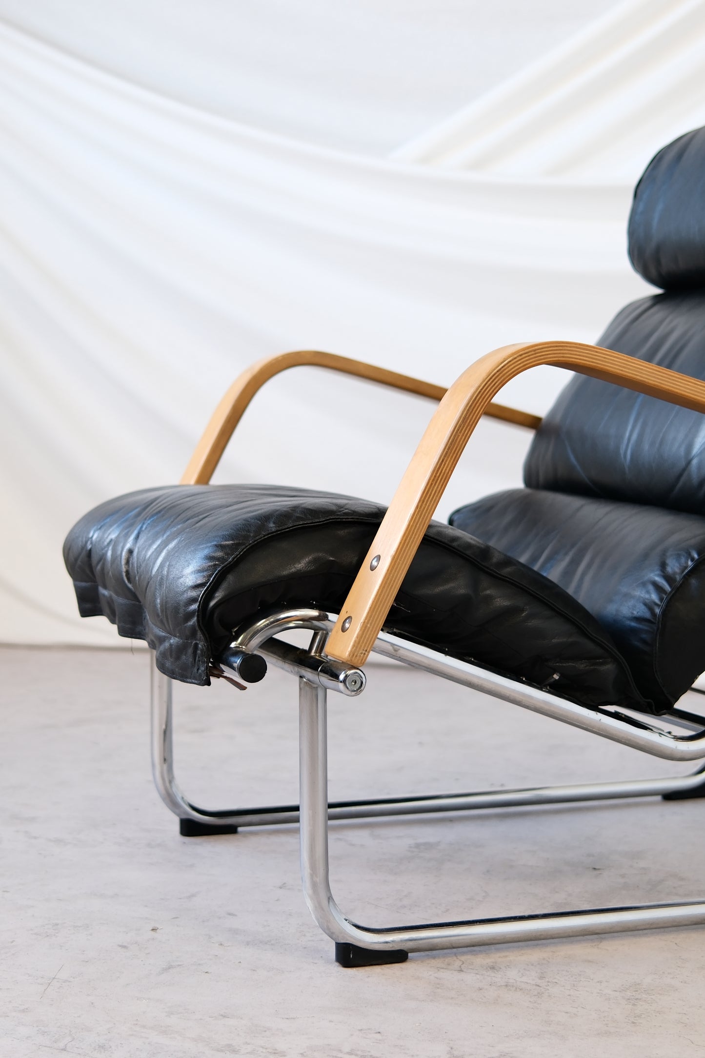 Yrjö Kukkapuro Remmi Armchair Black Leather, Chrome & Wooden Armrests