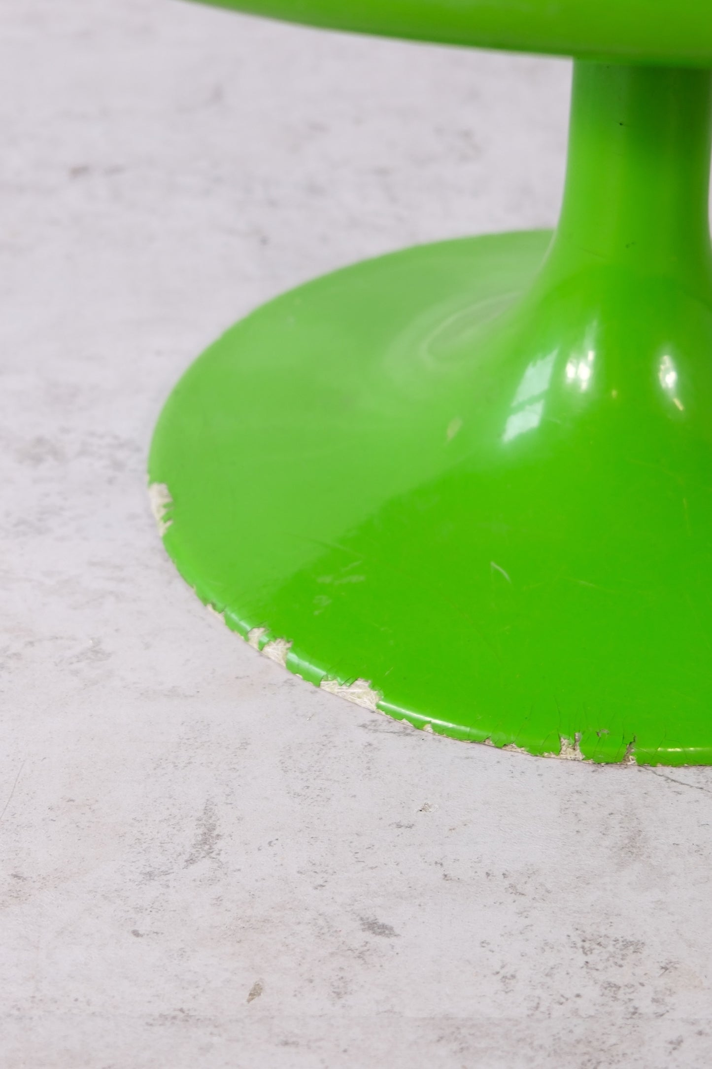 Eero Aarnio “Kanttarelli” Table, 1960s Rare Green Edition