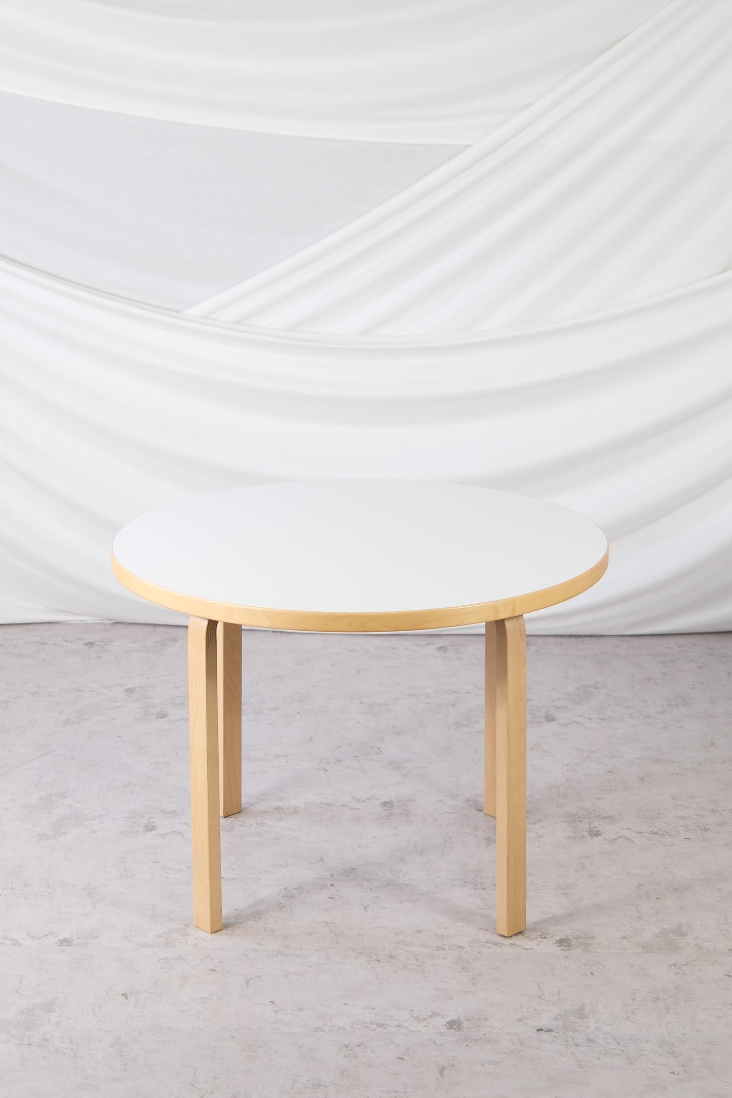 Artek 90A Dining Table