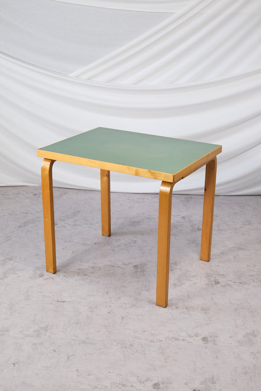 Alvar Aalto vintage table with green linoleum top and birch legs, 1950s Finnish design, 80x60x71 cm.