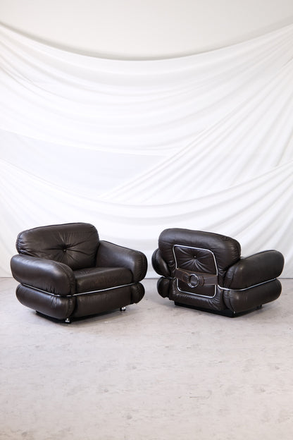 Isku “Hannibal” Brown Armchair by Kurt Hvitsjö