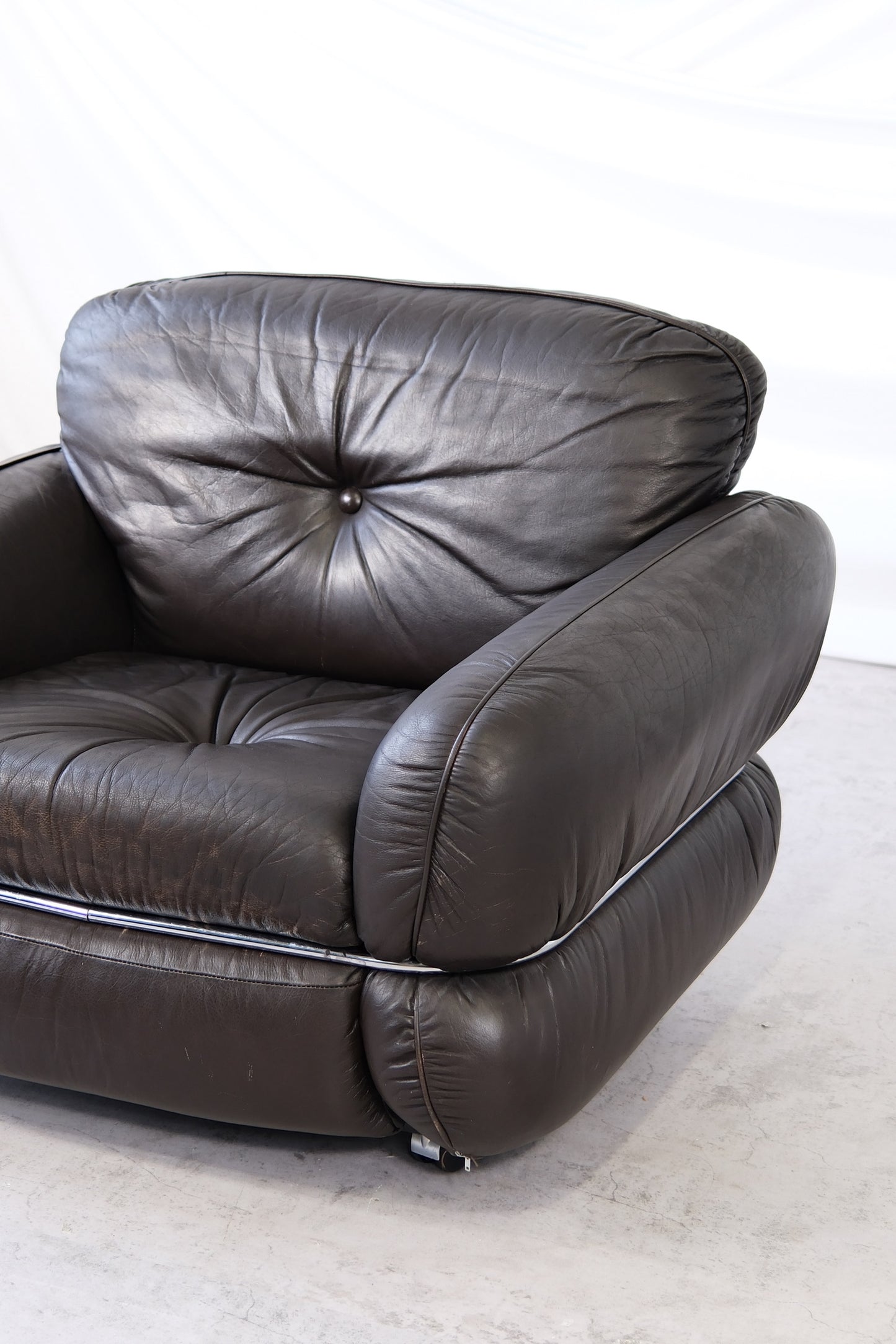 Isku “Hannibal” Brown Armchair by Kurt Hvitsjö