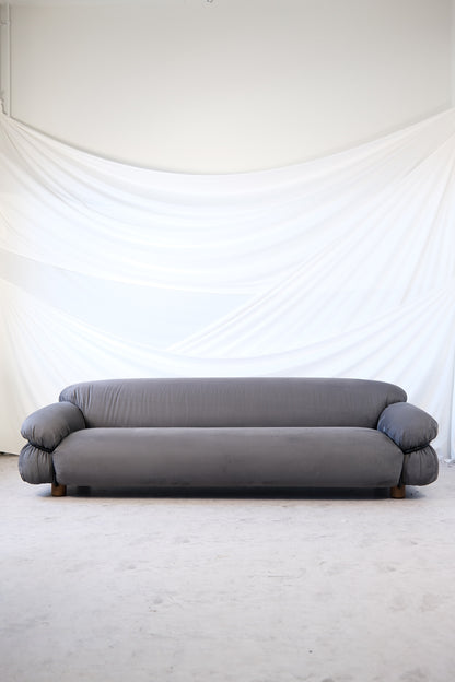 Sesann Sofa by Gianfranco Frattini for Cassina, 3-Seater