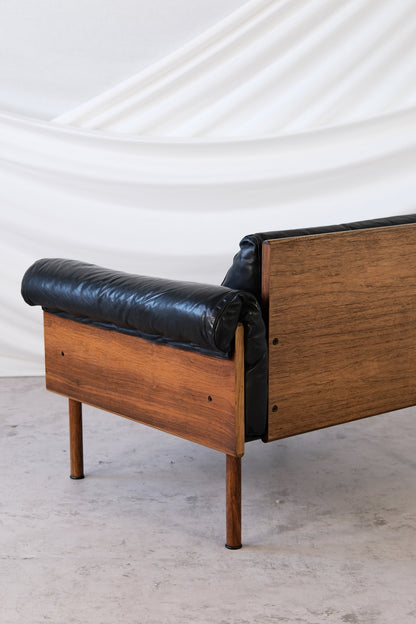 Yrjö Kukkapuro Ateljee Armchair for Haimi