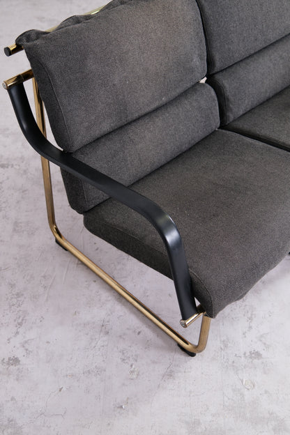 Yrjö Kukkapuro Remmi 2人掛けソファ (クヴァドラ生地)