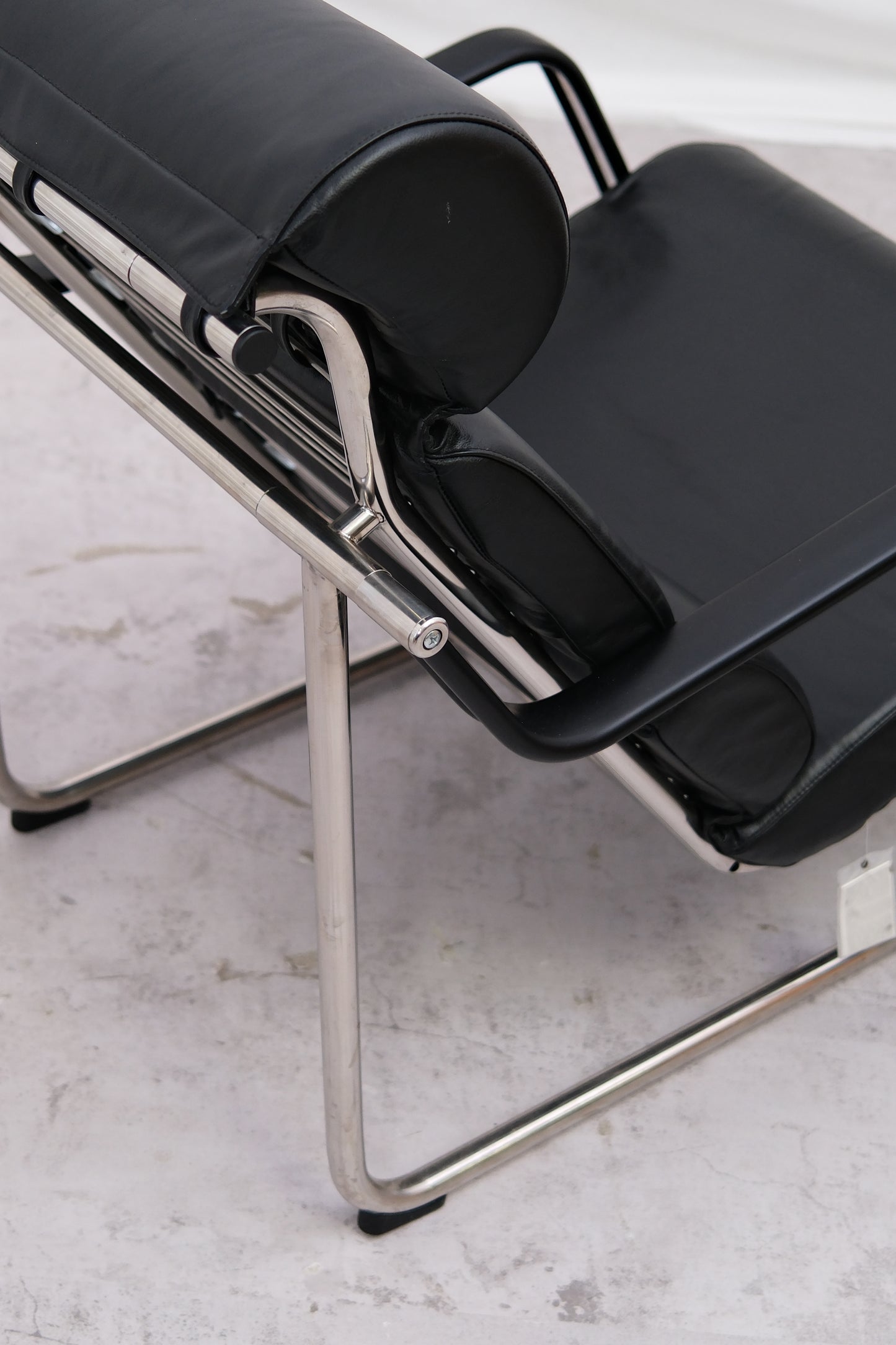 Remmi Armchair & Ottoman by Yrjö Kukkapuro for Avarte