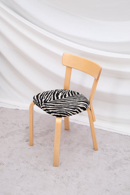 Artek 69 Chair by Alvar Aalto 6 pcs Available