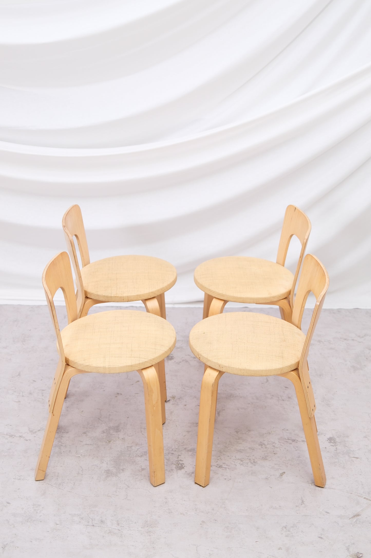 Alvar Aalto Set of 4 Artek Chair 65, upholstered in Niinikangas fabric
