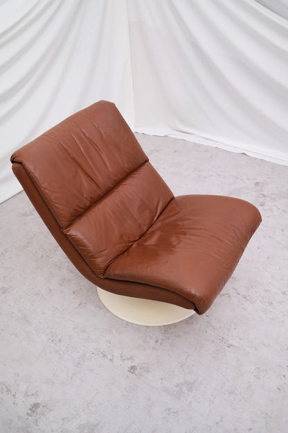 Yrjö Kukkapuro Saturnus Armchair in Brown Leather