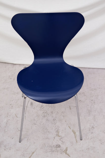 Fritz Hansen series 7 chairs (2 available)