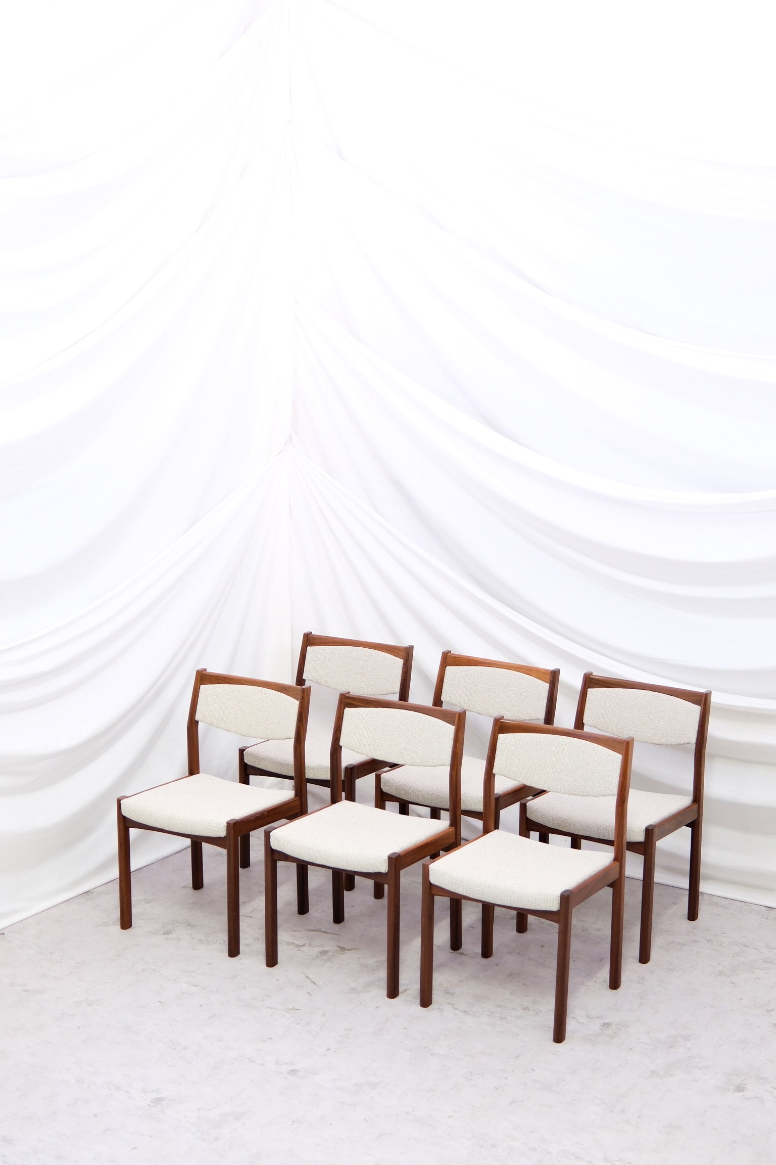 Vintage Esko Pajamies Palermo dining chair with boucle upholstery