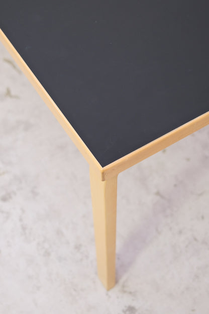 Alvar Aalto Artek 81B Table