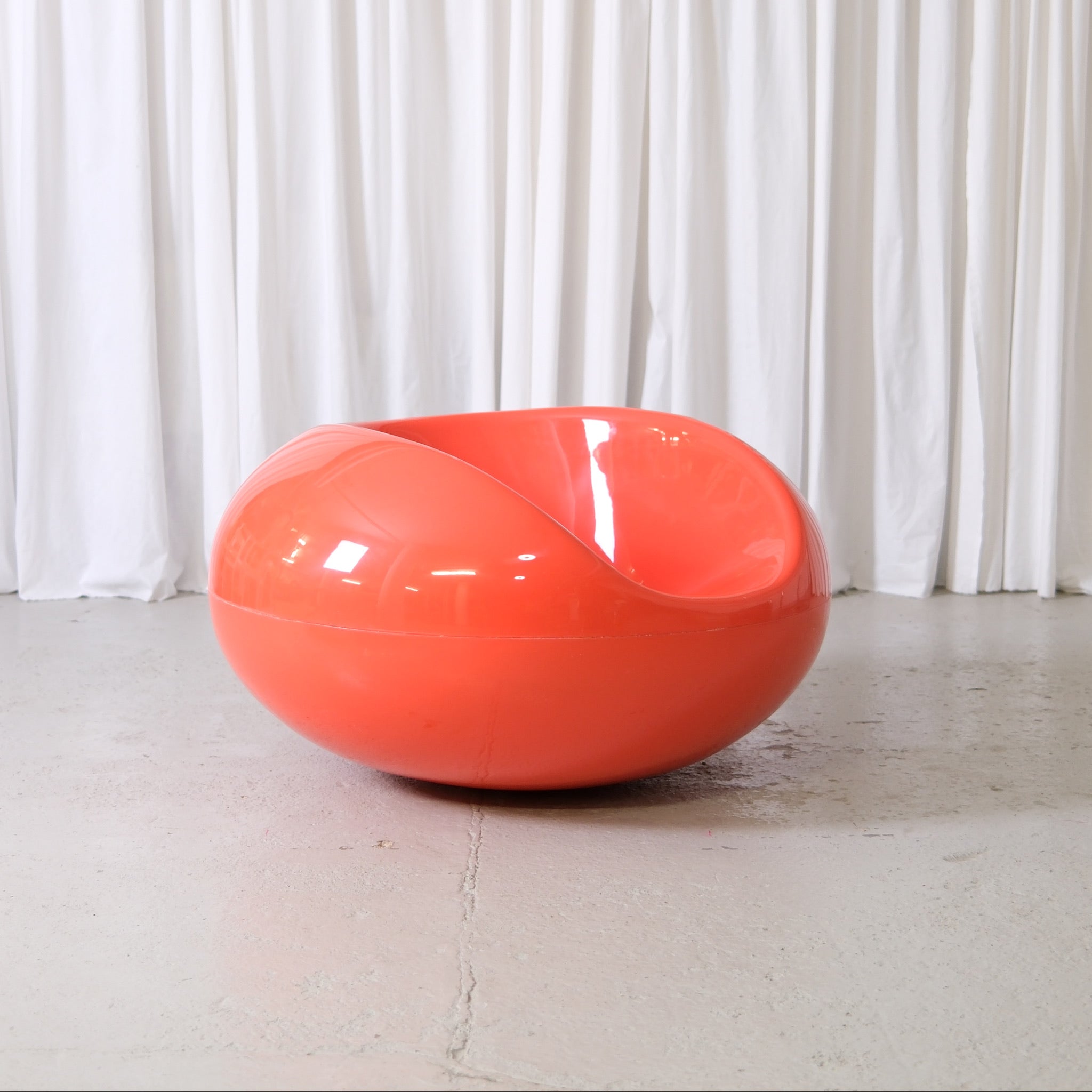 Eero Aarnio Pastilli Chair in Orange – Pino Interiors