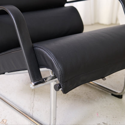 Yrjö Kukkapuro Remmi Lounge Chair and Ottoman in Black Leather