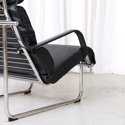 Yrjö Kukkapuro Remmi Lounge Chair and Ottoman in Black Leather