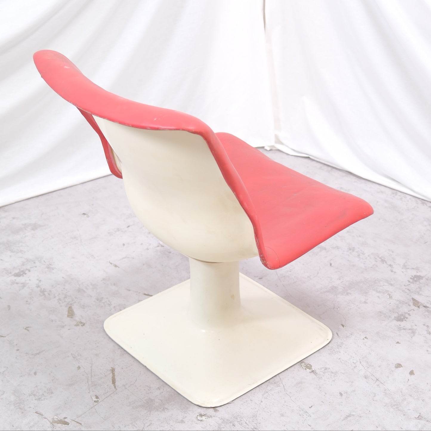 Yrjö Kukkapuro Big Junior Chair – Red Leather - Haimi