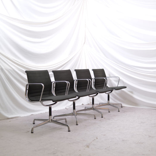Vintage Charles & Ray Eames EA108 Office Chair