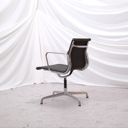 Vintage Charles & Ray Eames EA108 Office Chair