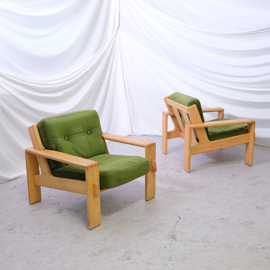 Esko Pajamies Bonanza Armchair – Green Velvet, Asko