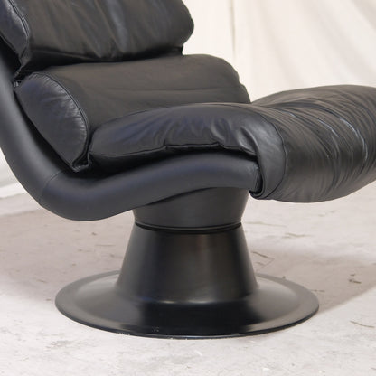Yrjö Kukkapuro Saturnus Lounge Chair – Black Leather