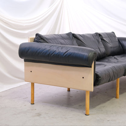 Yrjö Kukkapuro Ateljee 3-Seater Sofa – Black Leather, Birch Frame