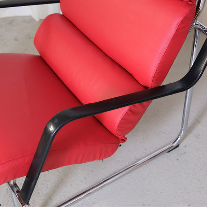 Yrjö Kukkapuro Remmi Lounge Chair in Red Leather