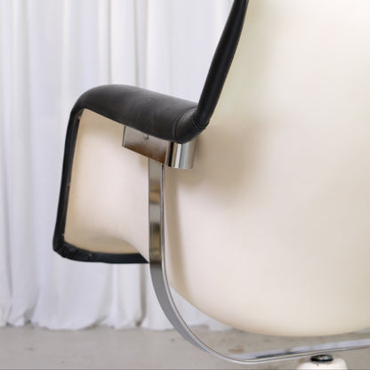 Yrjö Kukkapuro Karuselli Lounge Chair and Ottoman in Black Leather, Haimi