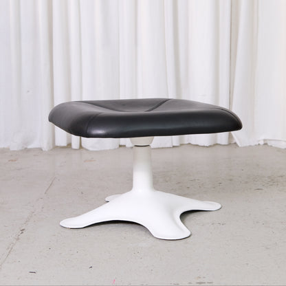 Yrjö Kukkapuro Karuselli Lounge Chair and Ottoman in Black Leather, Haimi