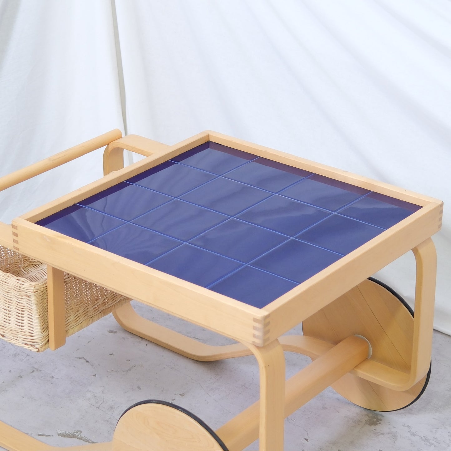 Artek 900 Tea Trolley - Special Edition Blue Tiles, 2006