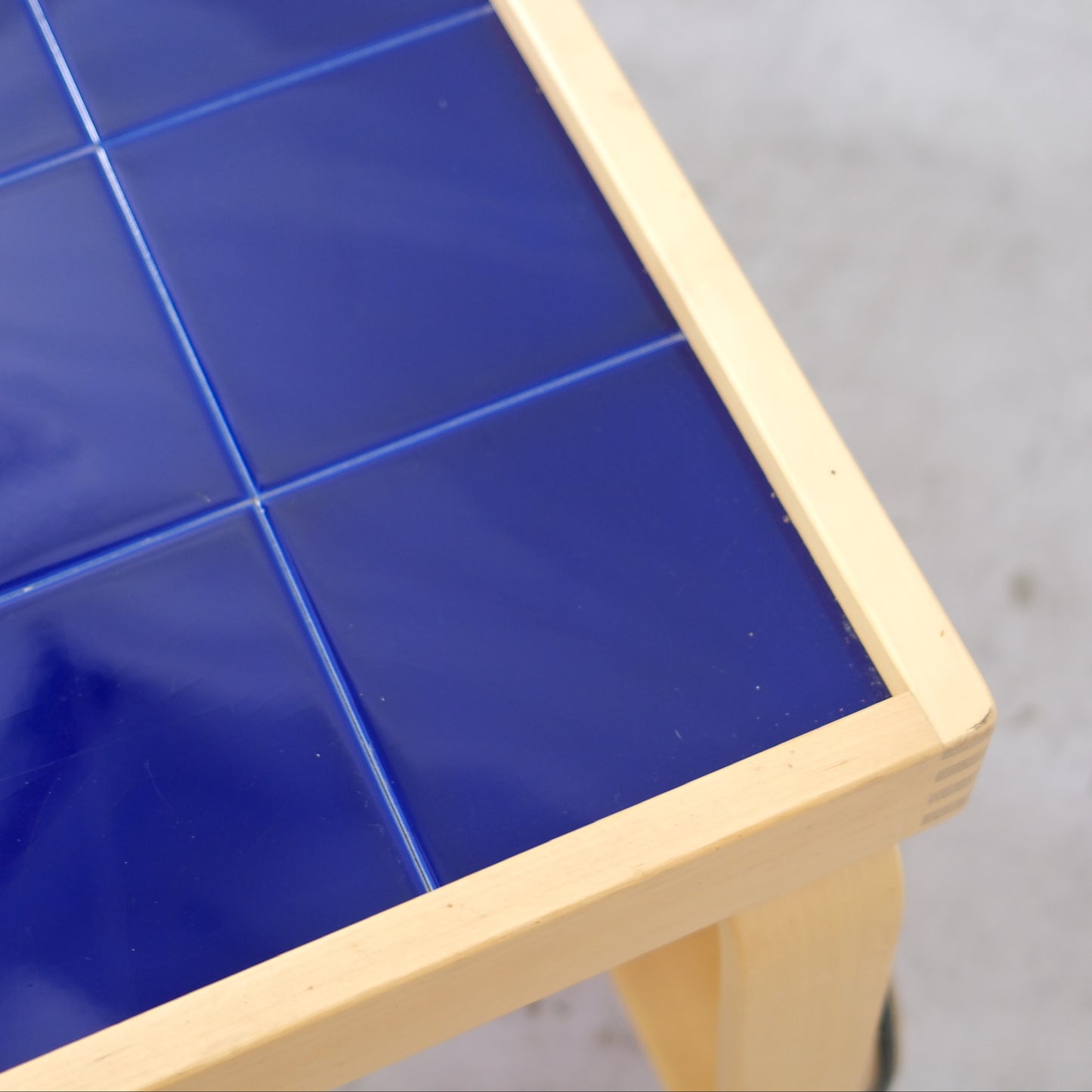 Artek 900 Tea Trolley - Special Edition Blue Tiles, 2006