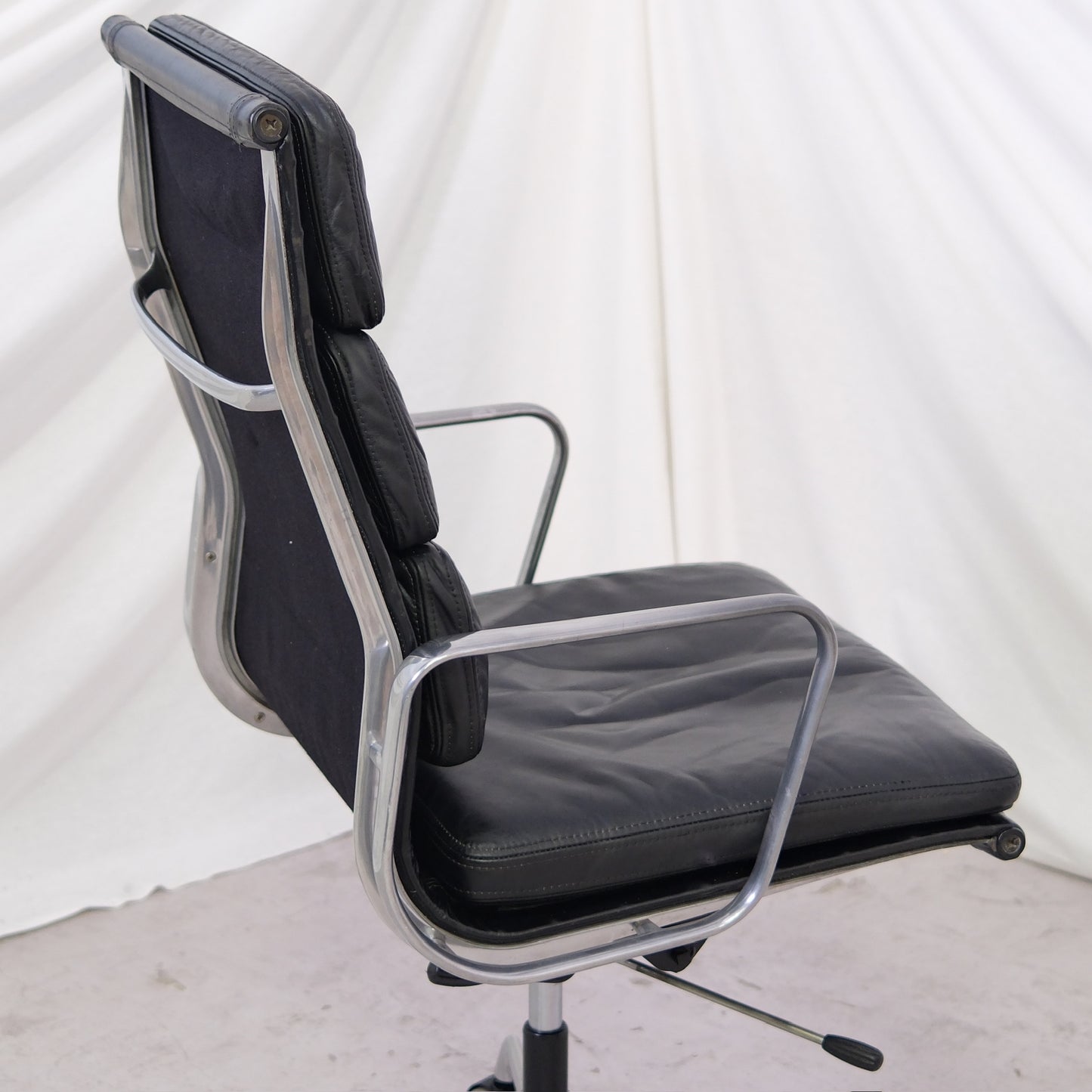 Vitra Charles & Ray Eames EA 219 Office Chair - Herman Miller