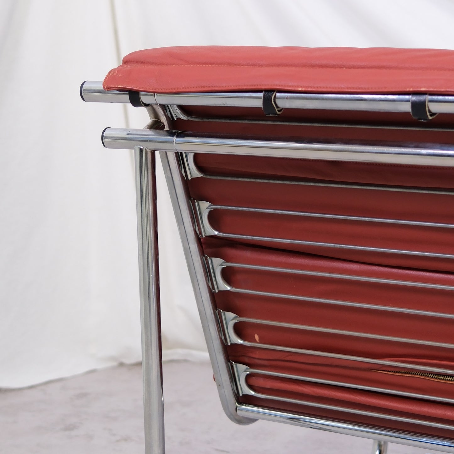 Yrjö Kukkapuro Remmi Lounge Chair