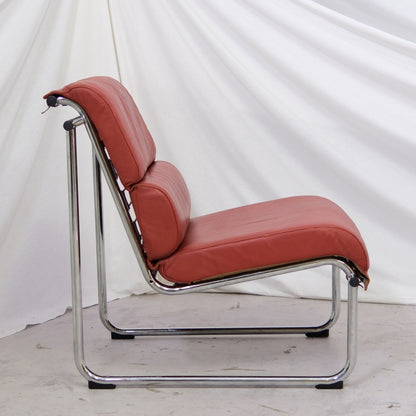 Yrjö Kukkapuro Remmi Lounge Chair