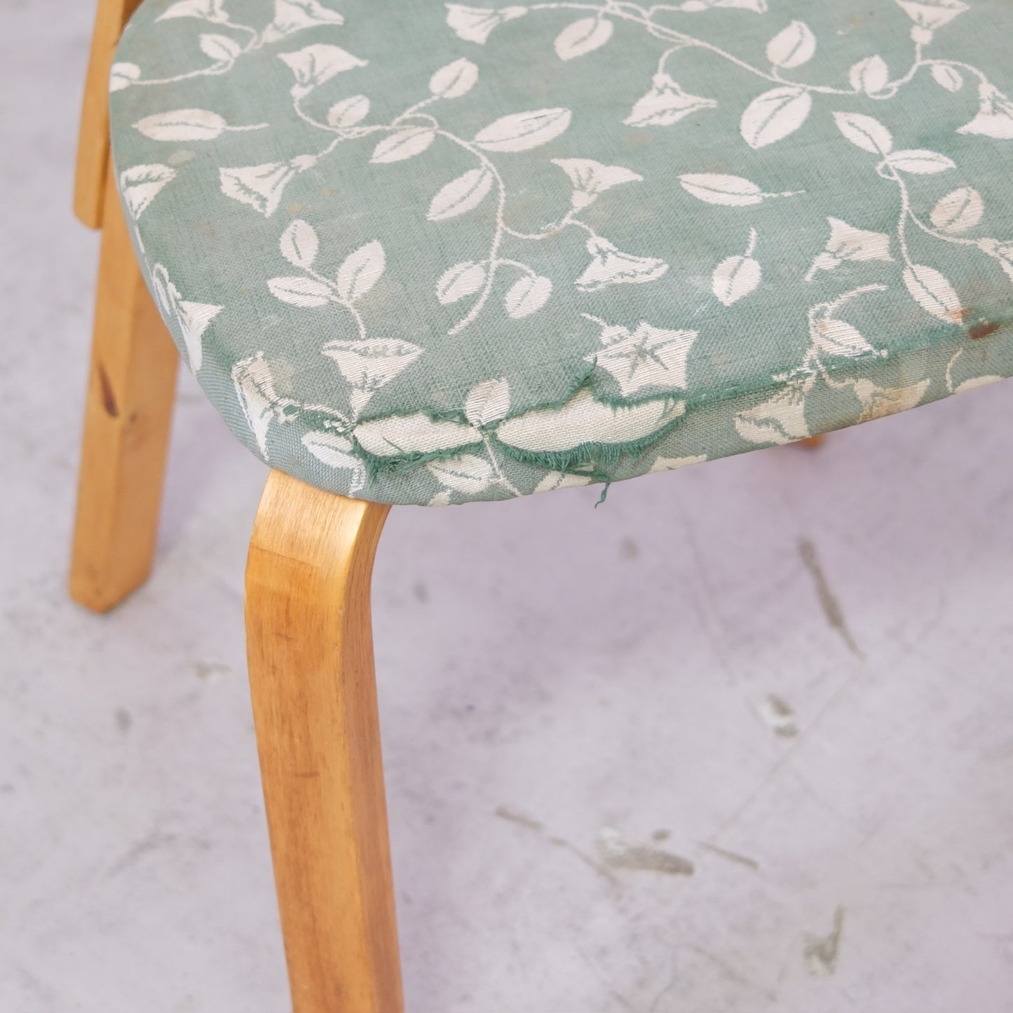 Artek 69 Chairs, 1930s, Upholstered