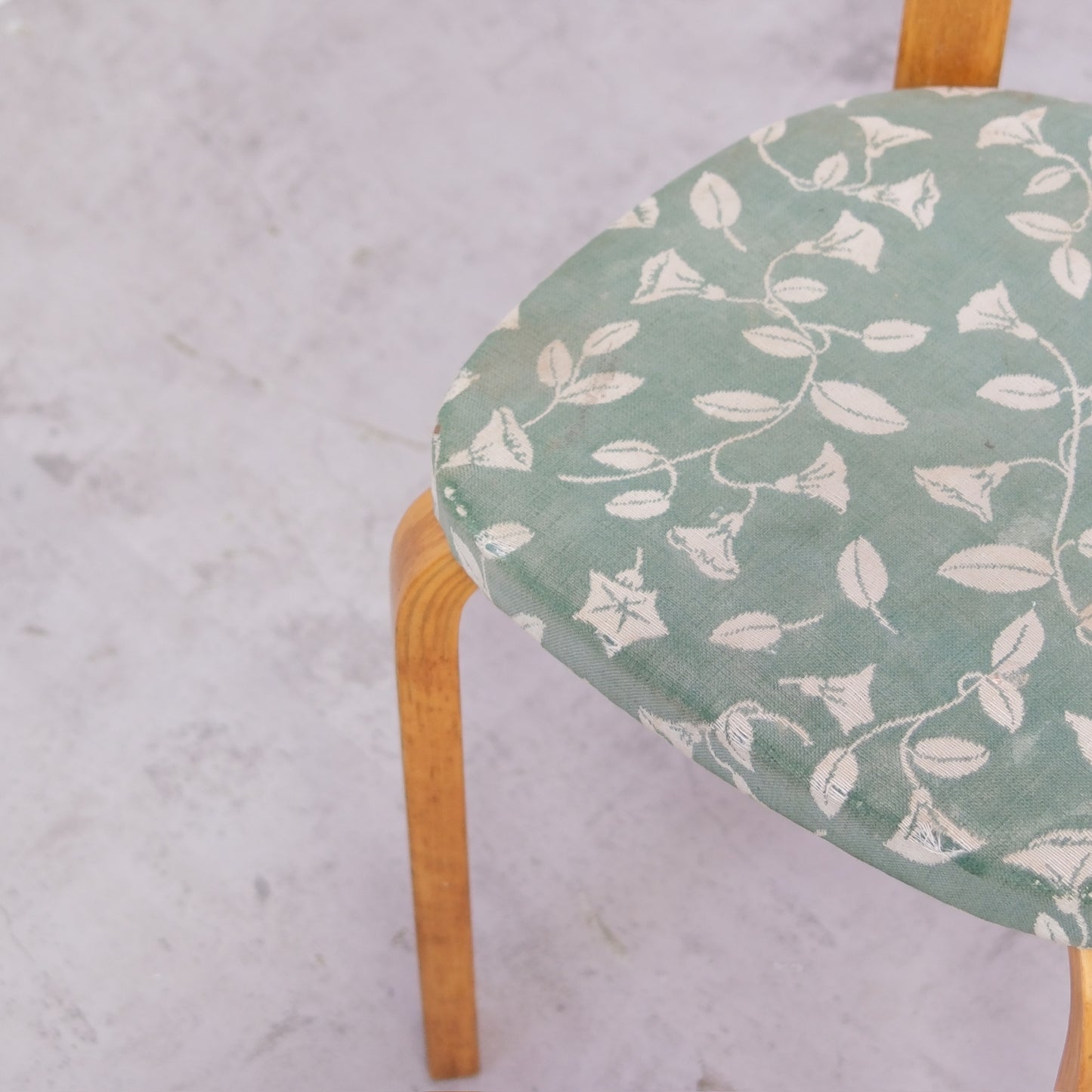 Artek 69 Chairs, 1930s, Upholstered