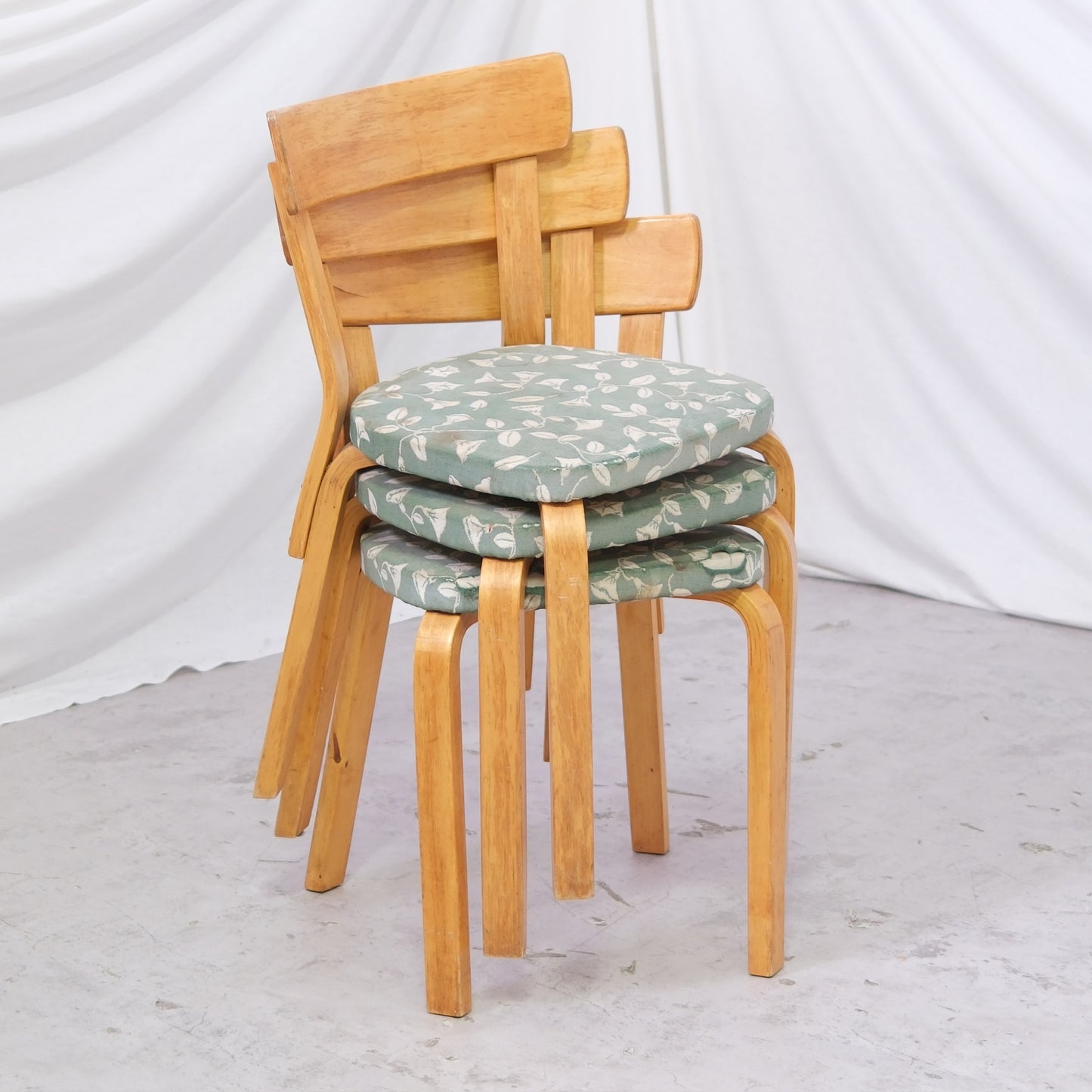 Artek 69 Chairs, 1930s, Upholstered