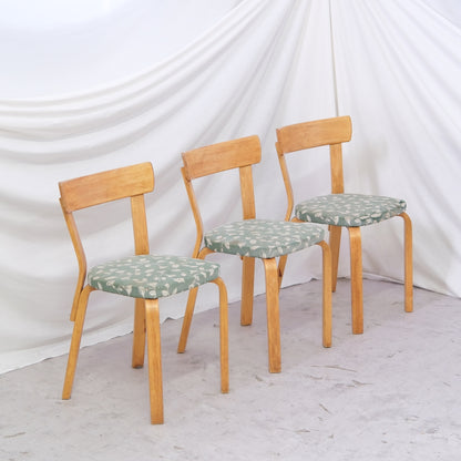 Artek 69 Chairs, 1930s, Upholstered