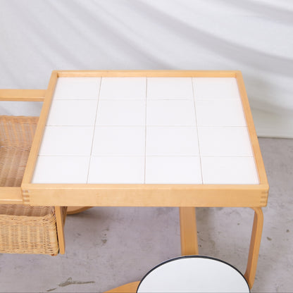 Artek 900 Tea Trolley, White Tiles