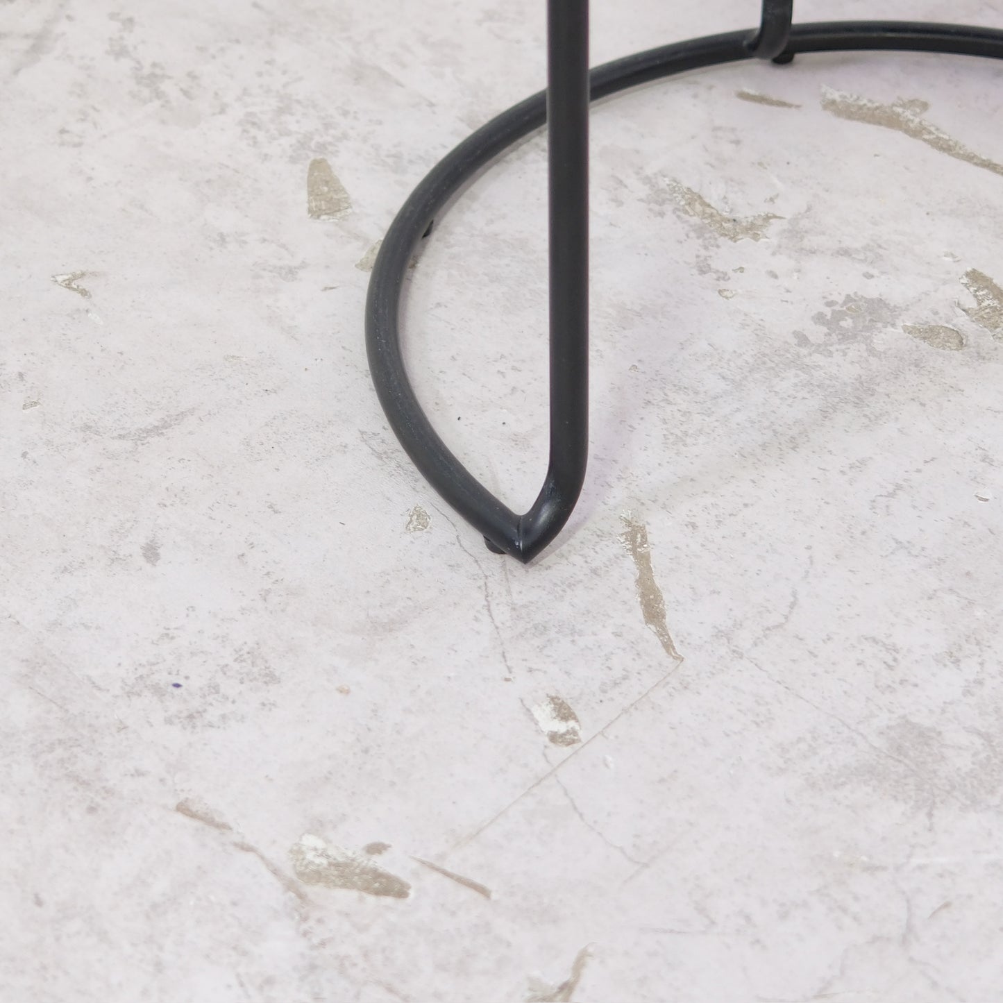 Artek 606 Side Table, Black