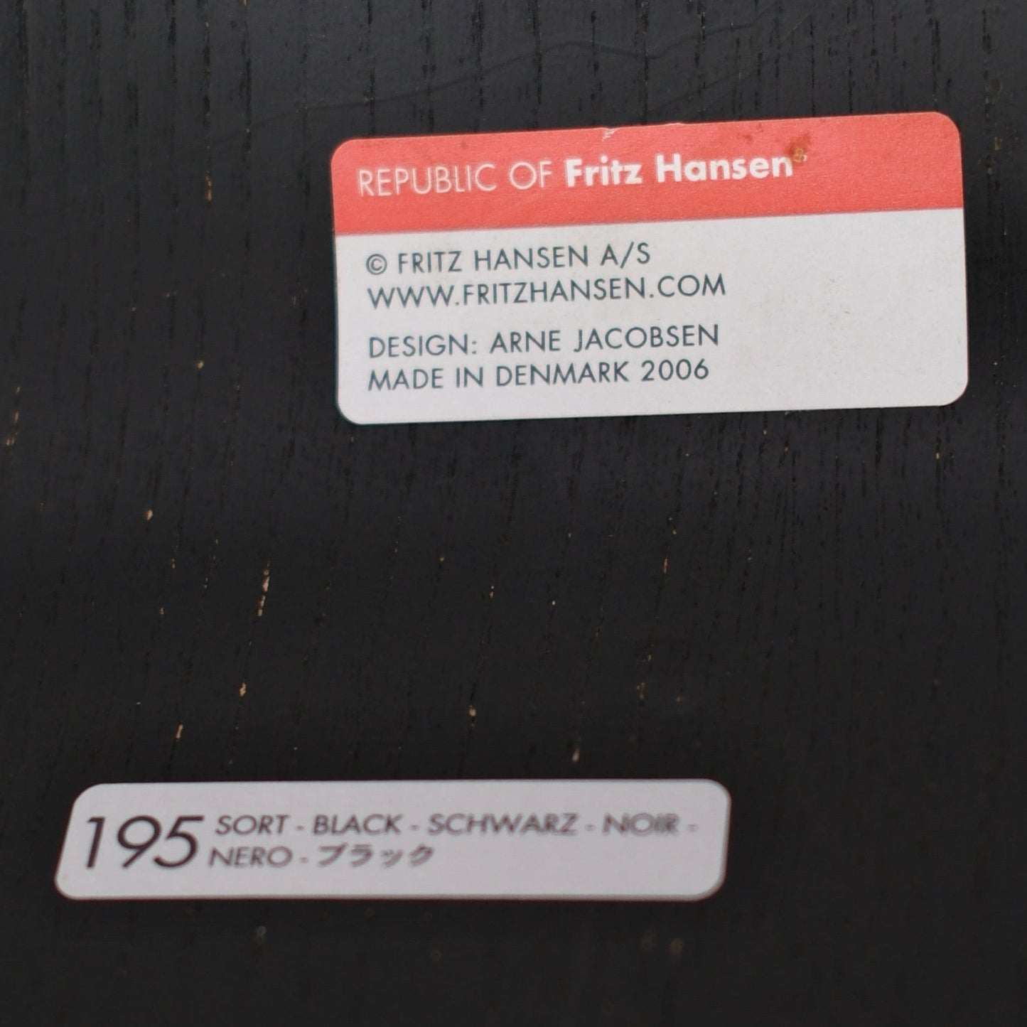 Fritz Hansen Series 7 Chair by Arne Jacobsen 2006 Black