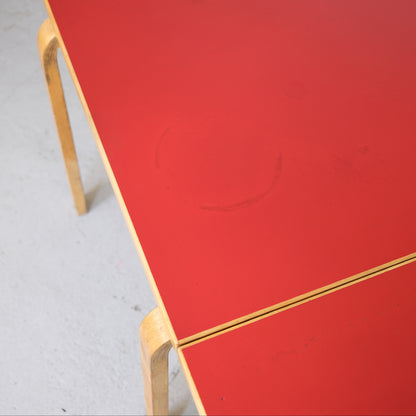 Artek Alvar Aalto Drop-Leaf Table DL81C in Red Linoleum