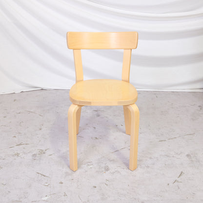 Artek Alvar Aalto 69 Chairs in Birch