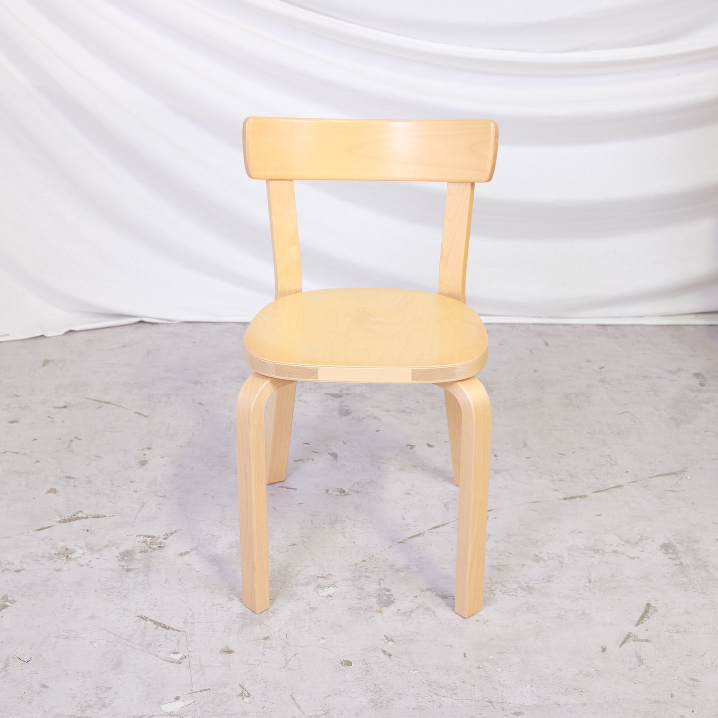 Artek Alvar Aalto 69 Chairs in Birch