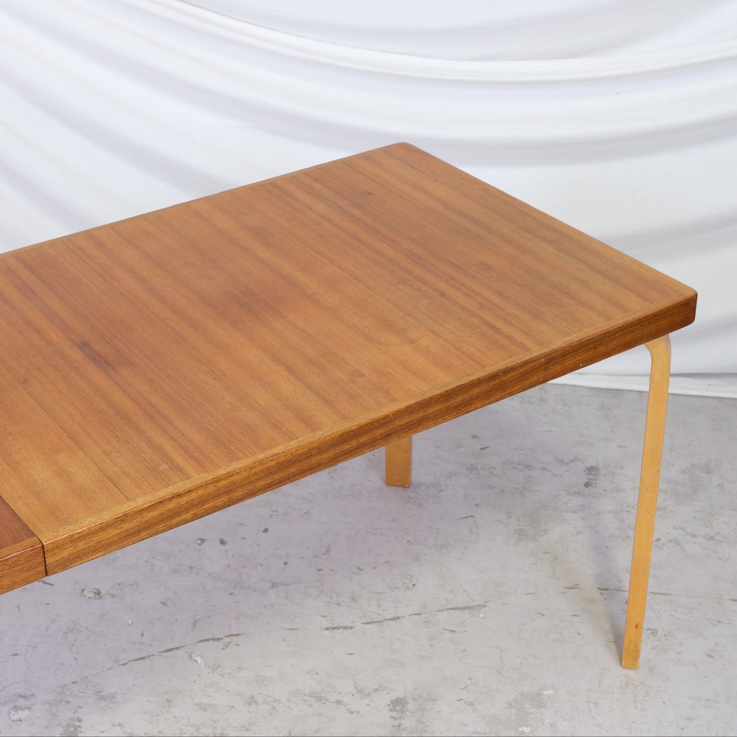 Aino Aalto Model 95 A Dining Table in Mahogany