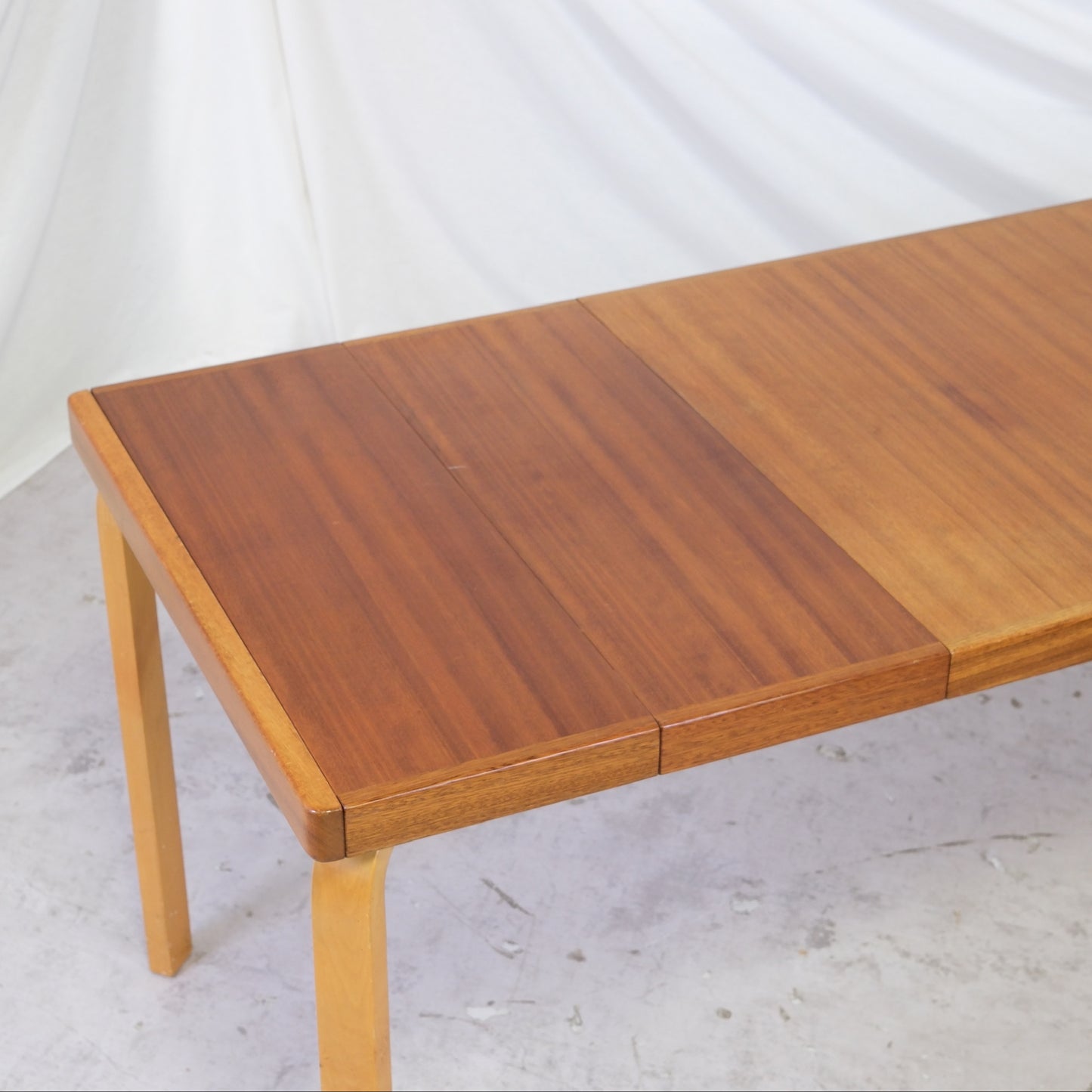 Aino Aalto Model 95 A Dining Table in Mahogany