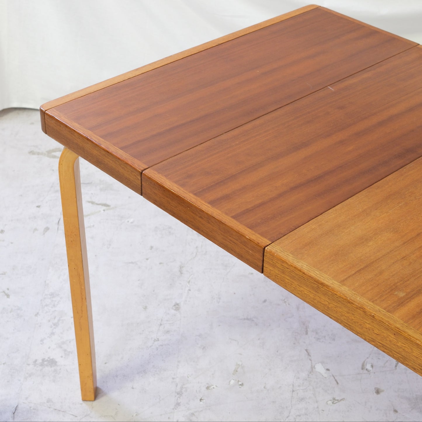 Aino Aalto Model 95 A Dining Table in Mahogany